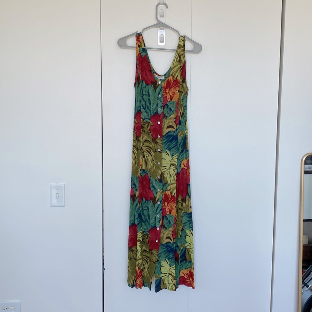 Retro tropical dress with tie back